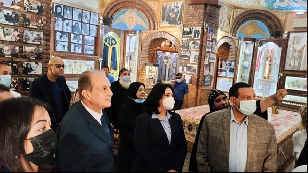 محافظ البحيرة ونائب