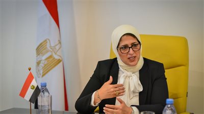 وزيرة الصحة تبحث إمكانية اعتماد الصندوق الدولي على المصانع المصرية لتوفير أدوية السل والإيدز
