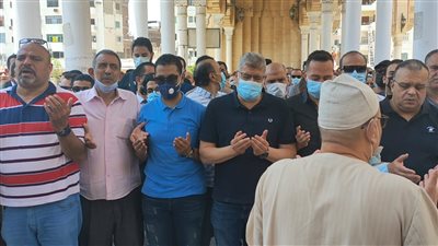 بحضور نجوم الكرة.. تشييع جثمان شقيق الإعلامي أحمد شوبير إلى مثواه الأخير (صور)