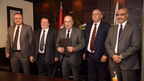 توقيع بروتوكول بين