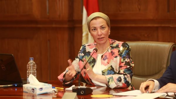  الدكتورة ياسمين