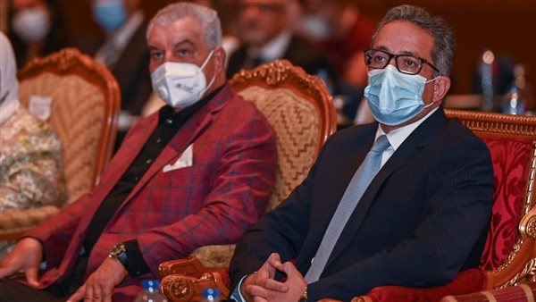 الدكتور خالد العناني