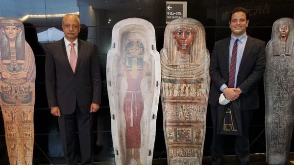  أيمن كامل السفير