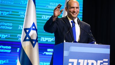 زعيم دولة عربية يهنئ رئيس الوزراء الإسرائيلي الجديد والأخير يرد