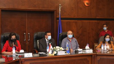 مجلس إدارة المناطق الصناعية بالبحيرة يوافق على 13 طلبًا لإقامة مشروعات