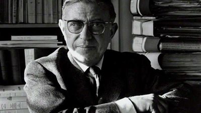 قبل قليل من مباراة الديوك في المونديال.. تعرف على أبرز أدباء فرنسا