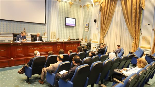 وزير القوى العاملة