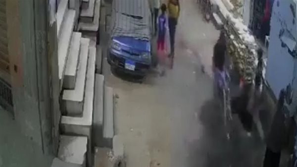 دراجة مسرعة تدهس