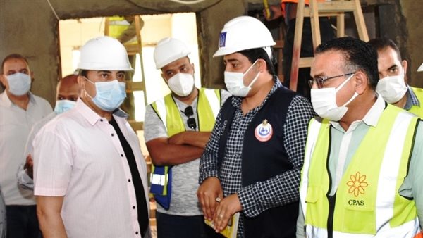 محافظ أسوان داخل