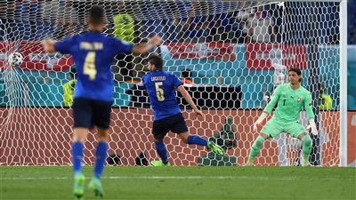 إيطاليا تنهي الشوط الأول متقدمة على سويسرا بهدف في يورو