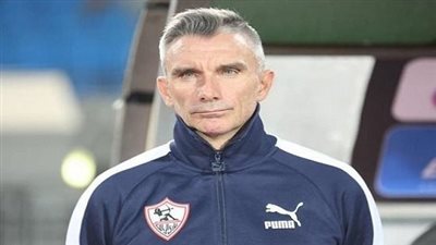 تفاصيل اجتماع الفرنسي كارتيرون بلاعبي الزمالك 