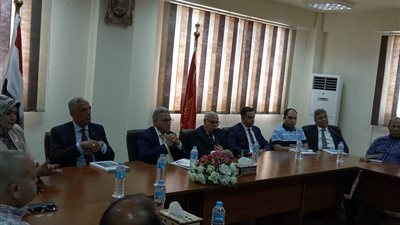 محافظ بورسعيد: المنطقة الصناعية أصبحت جاذبة لجميع المستثمرين