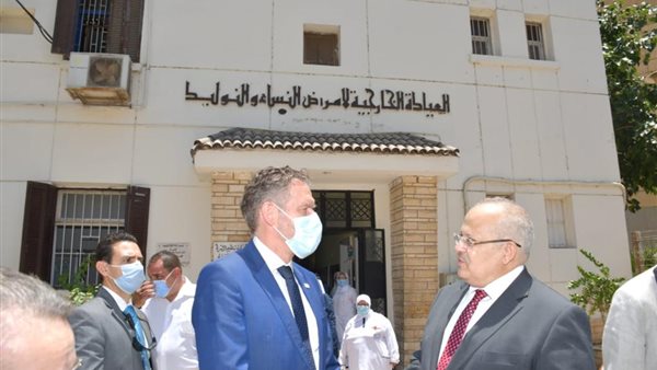 رئيس جامعة القاهرة