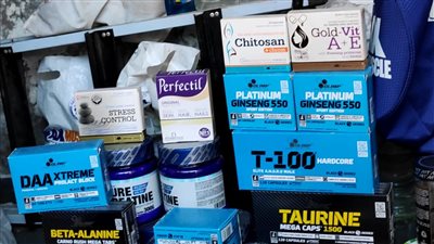 ضبط 53 صنف أدوية غير صالحة للاستهلاك ومهربة داخل مخزن أدوية بطنطا