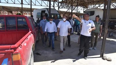 سكرتير عام مطروح يطالب برفع كفاءة المعدات ونظافة الشواطئ لاستقبال المصطافين 