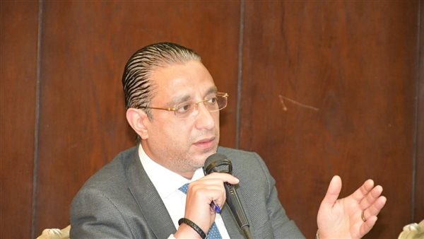 محافظ الفيوم