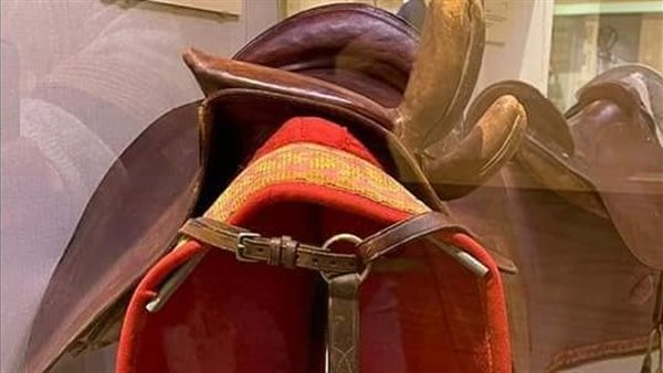 سرج حريمي مصنوع من