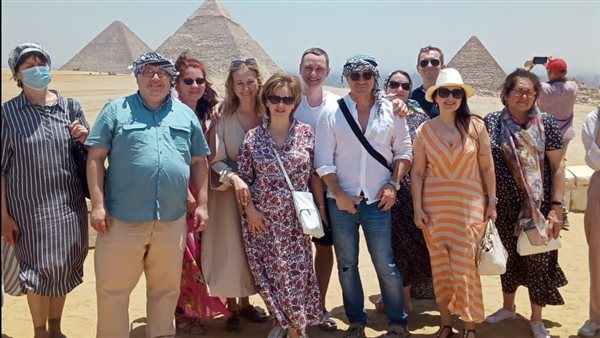 وزارة السياحة تستضيف