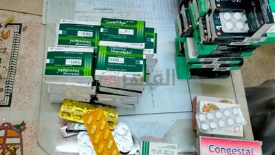 ضبط أدوية محظور تداولها خارج الصيدليات بمحل بقالة خلال حملة تموينية بالأقصر