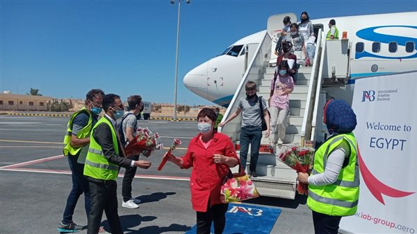 أولى الرحلات الجوية