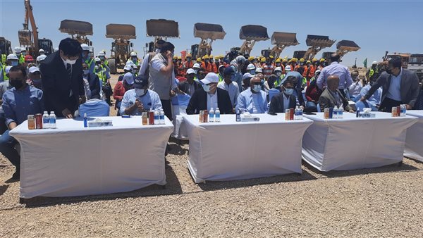 وضع حجر الأساس لأبراج