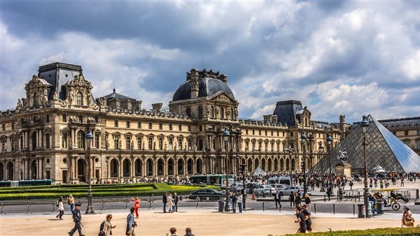 متحف اللوفر