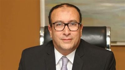 مجدي صابر يفتتح 