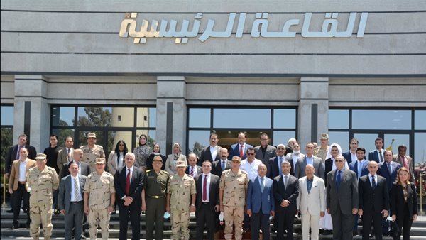 الوفد خلال الزيارة