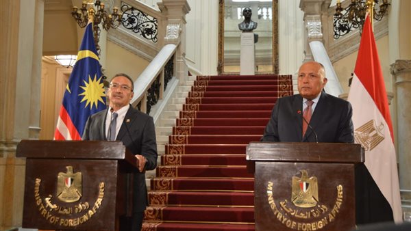 وزير الخارجية ونظيره