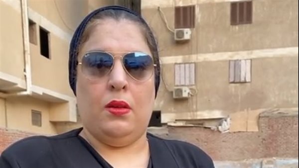 إحدى سكان العقار