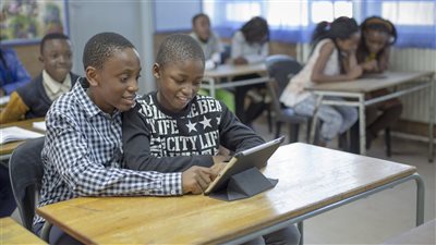 دراسة: ربط المدارس بالإنترنت يساهم في نمو الناتج المحلي للدول بنسبة 20%