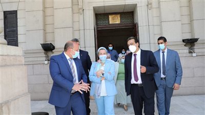 ياسمين فؤاد: نسعى لدعم منشآت الرعاية الصحية في إدارة المخلفات الطبية بيئيًا