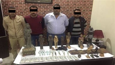 حبس تشكيل عصابي تخصص في النصب على المواطنين بتجارة الآثار