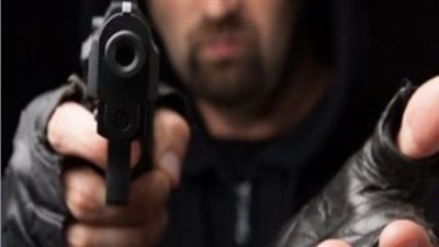 الطفل في حالة حرجة.. إصابة أب ونجله بشظايا خرطوش خلال سطو مسلح داخل مزرعة بالأقصر