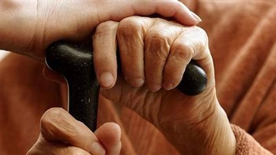 أب يستغيث بنجله: 