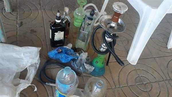 شيش ومشروبات كحولية