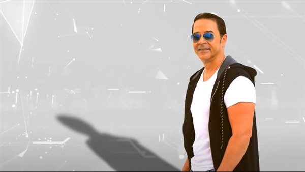 مدحت صالح في اغنية