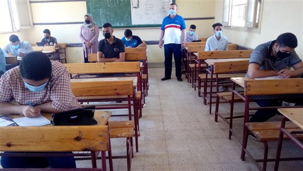 بدء الامتحان التجريبي