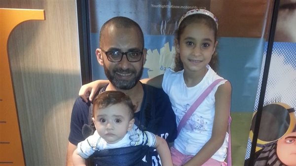 ريمون وطفليه