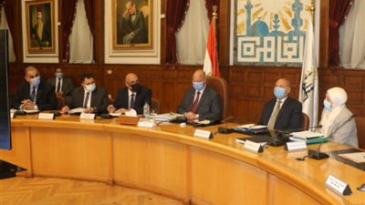 محافظ القاهرة يؤكد على وضع مخطط تنفيذي لإدارة ومراقبة المشروعات