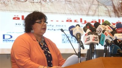 وزيرة الثقافة تعلن تفاصيل الدورة 52 من معرض القاهرة الدولي للكتاب 2021