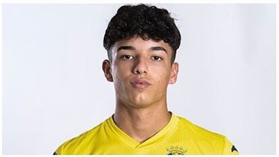 ريال مدريد وبرشلونة يتسابقان للتعاقد مع مهاجم فياريال