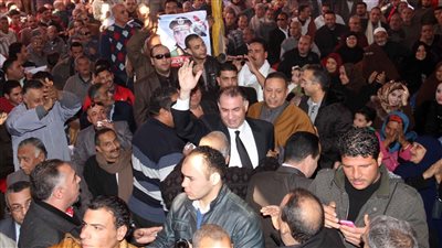  استقبال حافل للإعلامي محمد فودة أثناء افتتاح مستشفى سنباط الخيري بالغربية