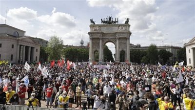 الفاتيكان تطالب الحكومة الإيطالية بوقف مشروع قانون يجرم انتقاد 