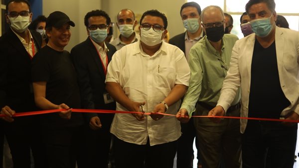 معرض  أضواء المسرح