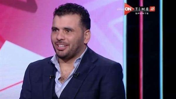 عماد متعب لاعب النادي