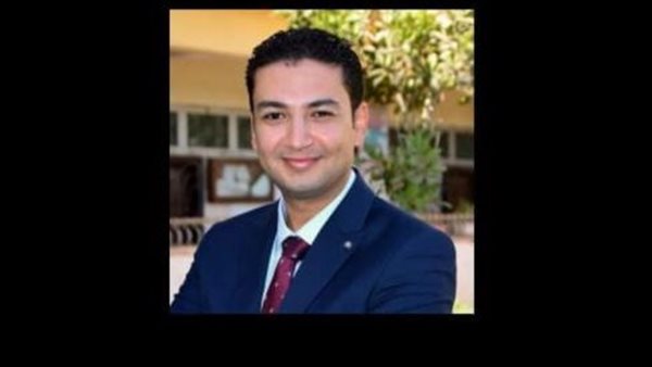  الدكتور أحمد كارم