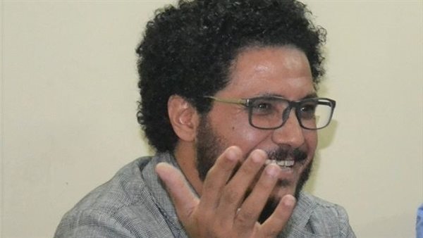 الكاتب علاء فرغلي