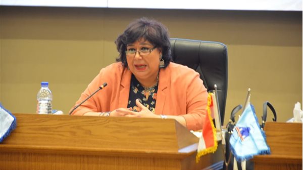 وزيرة الثقافة الدكتورة