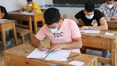 ارتياح بين طلاب العلمي بالثانوية الأزهرية في الإسكندرية لسهولة امتحان القرآن الكريم